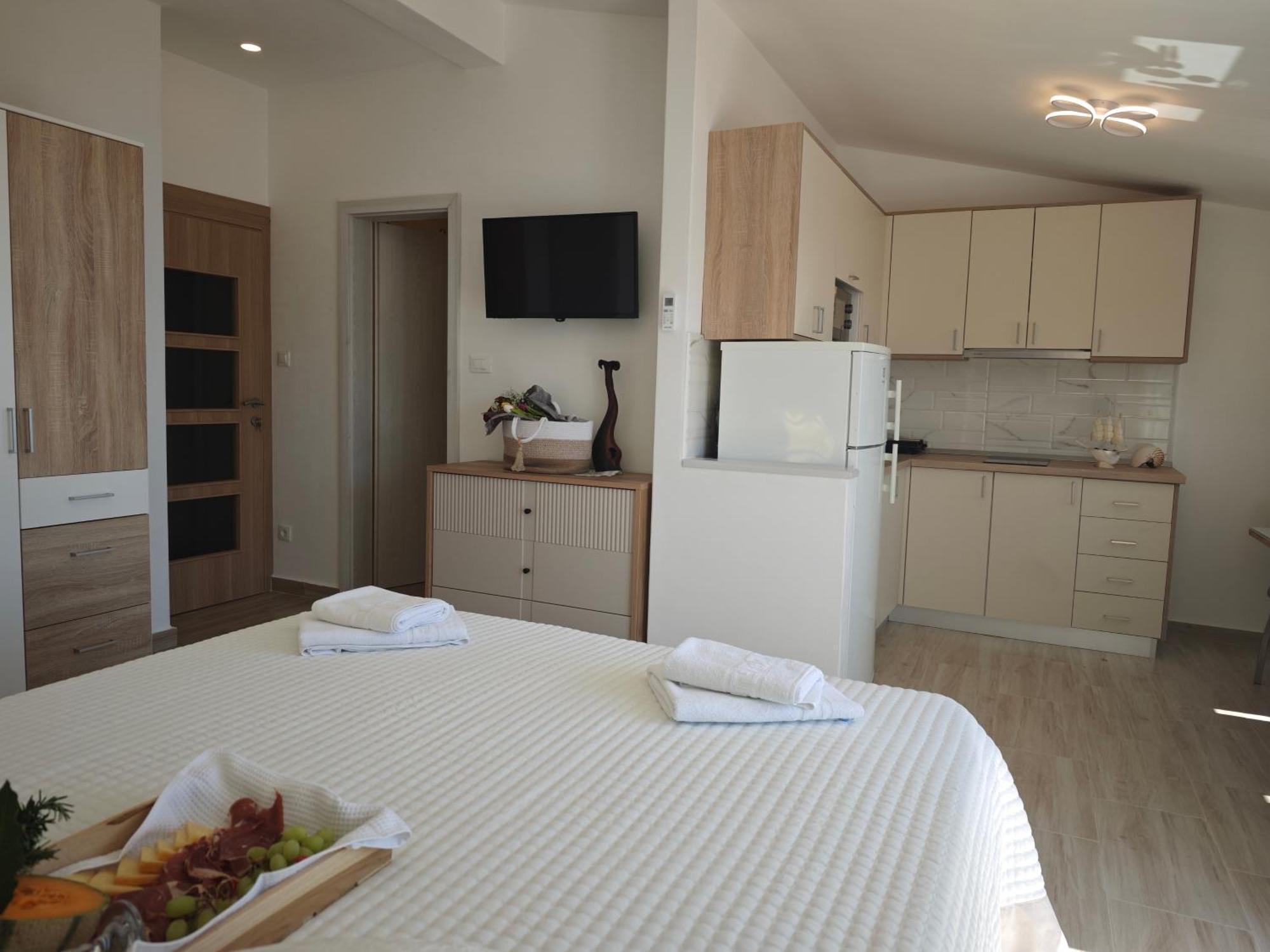Apartment Topic Башка-Вода Экстерьер фото
